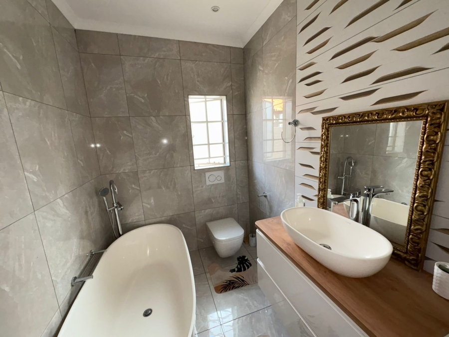 4 Bedroom Property for Sale in Waterkloof A H North West